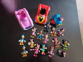Lot jouets et figurines disney minnie mickey