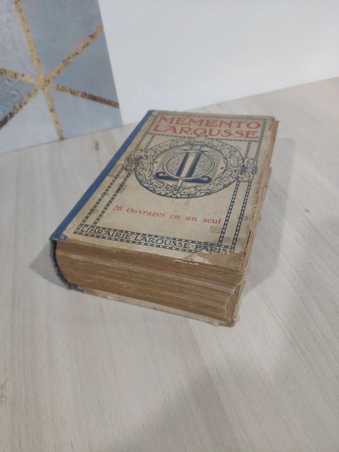 Mémento Larousse 20 ouvrages en un seul - photo numéro 2