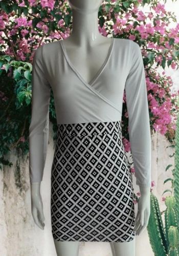Robe croisé poitrine (lire mesures avant achat !)