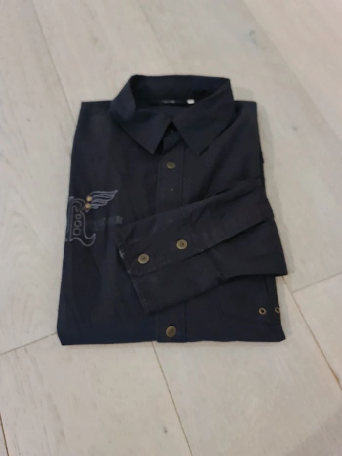Chemise neuve taille S (taille grand)