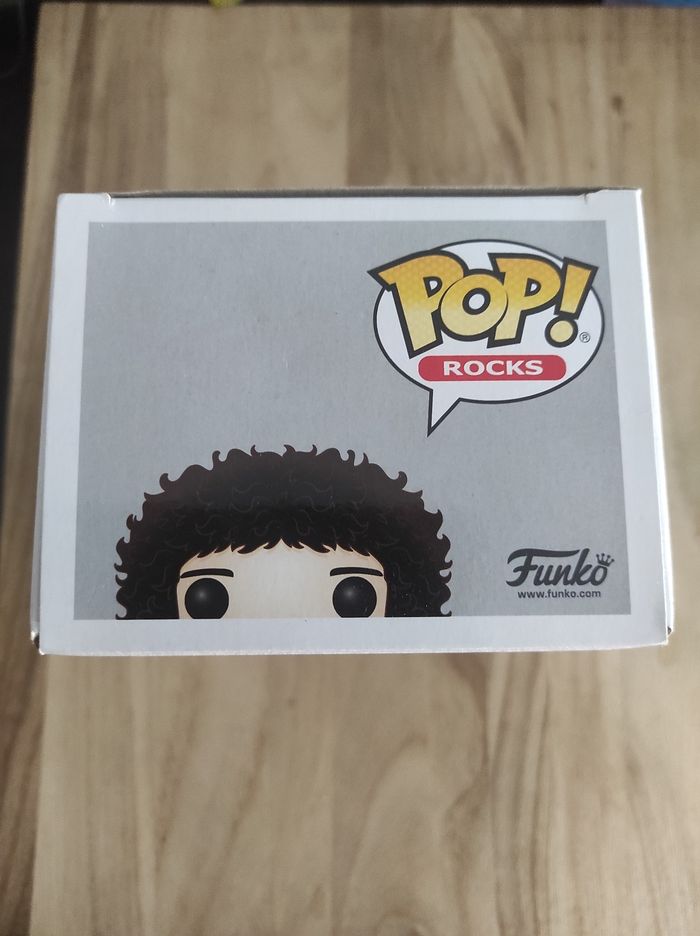 Figurine Funko pop Brian May 93 ( Queen ) - photo numéro 5