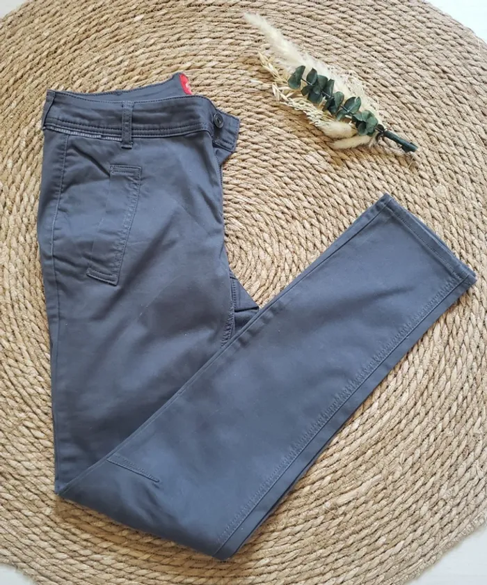Pantalon taille 38