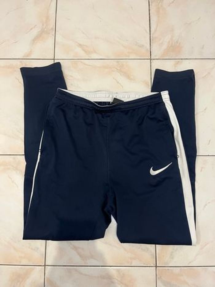 Jogging Nike bleu marine Taille S - photo numéro 1