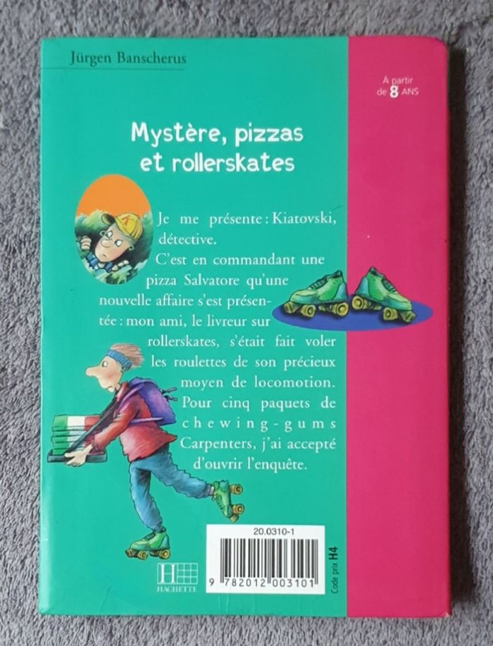 Roman Jeunesse, format poche "Mystère, Pizzas et Rollerskates" (Dès 8 ans) / Hachette - photo numéro 2