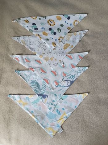 Lot de 5 bavoirs Bandana