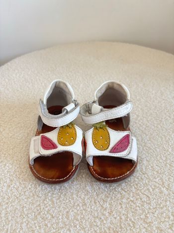 Sandales du pareil au meme