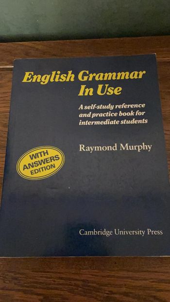 English Grammar in Use - With Answers - Cambridge