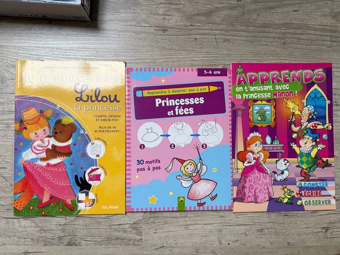 Lot de 3 livres d’activité thème princesses