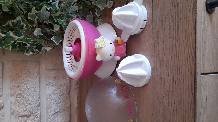 Presse agrumes Hello Kitty - photo numéro 3