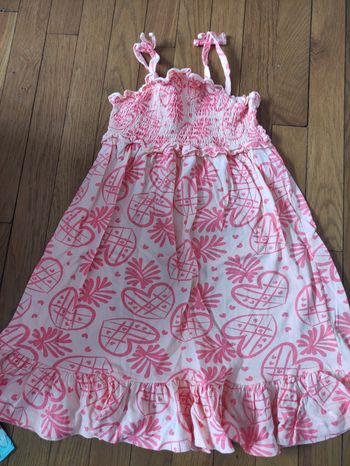 Robe a bretelles