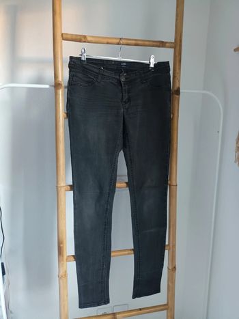 Jean skinny fit noir taille 38