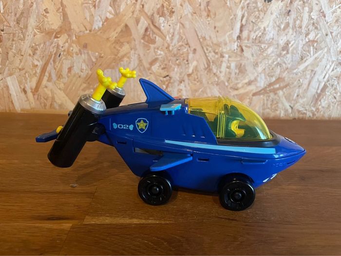 Idée Cadeau 🎁 Figurine Aqua Pups de Chase avec avec son véhicule de la Pat Patrouille - photo numéro 11