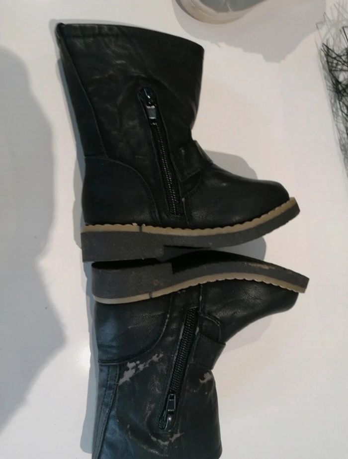 Bottes T 24 abîmé 👧🏻 - photo numéro 10