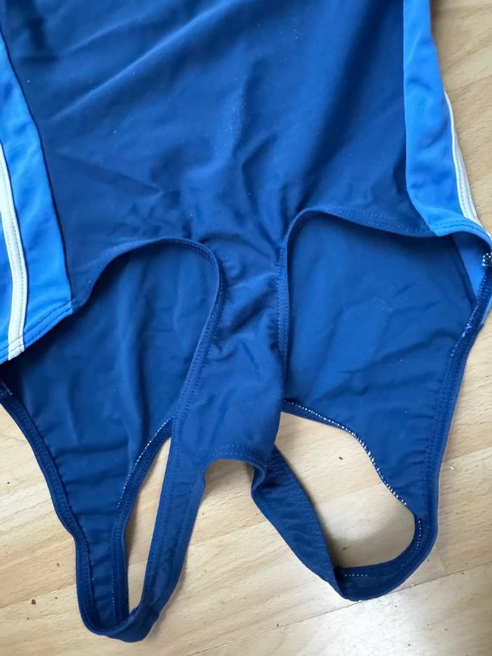 Maillot de bain, une pièce bleue blanc Taille, 14 ans/1 58 - photo numéro 10