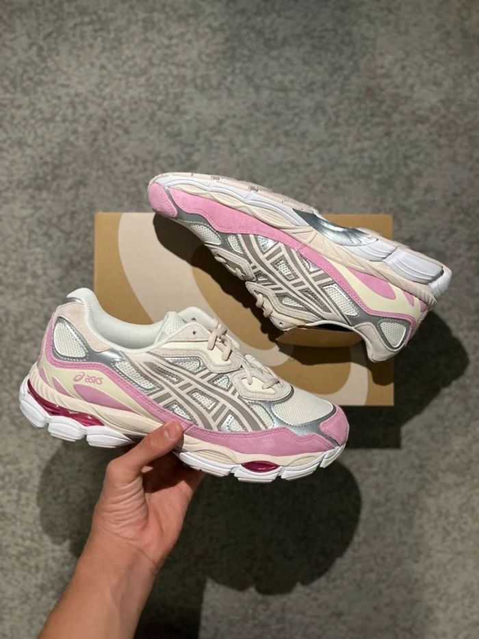 Asics Gel-NYC Rose 40