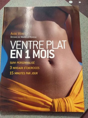 LIVRE Ventre plat en 1 mois de AUDE VERET.