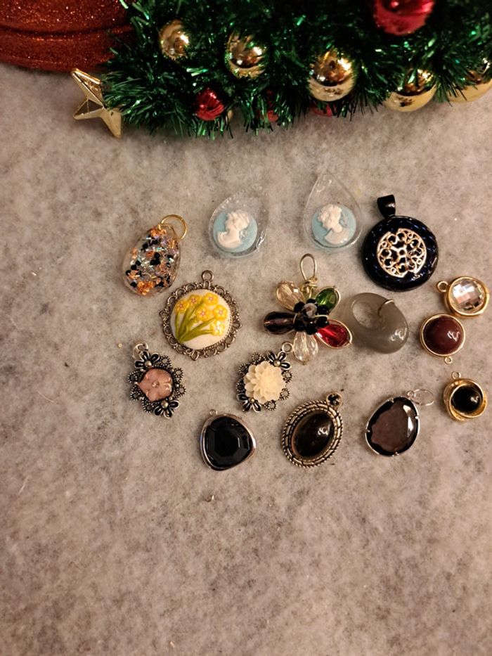 Lot de pendentifs multicolore Chic - photo numéro 2