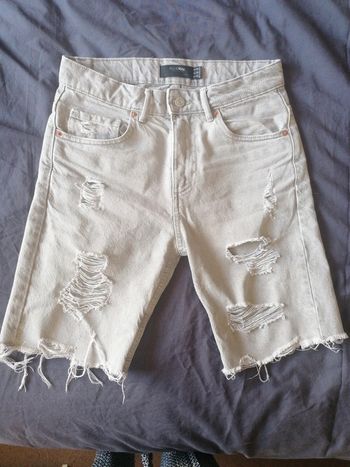 Short en jean homme pull & bear taille 36
