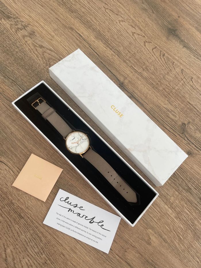 Montre cluse