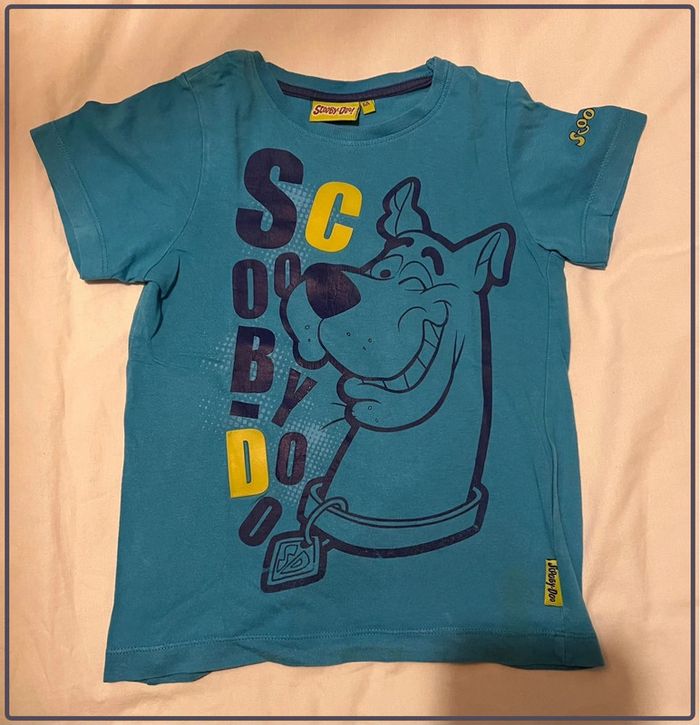Tee shirt scooby-dou taille 6 ans manches courtes