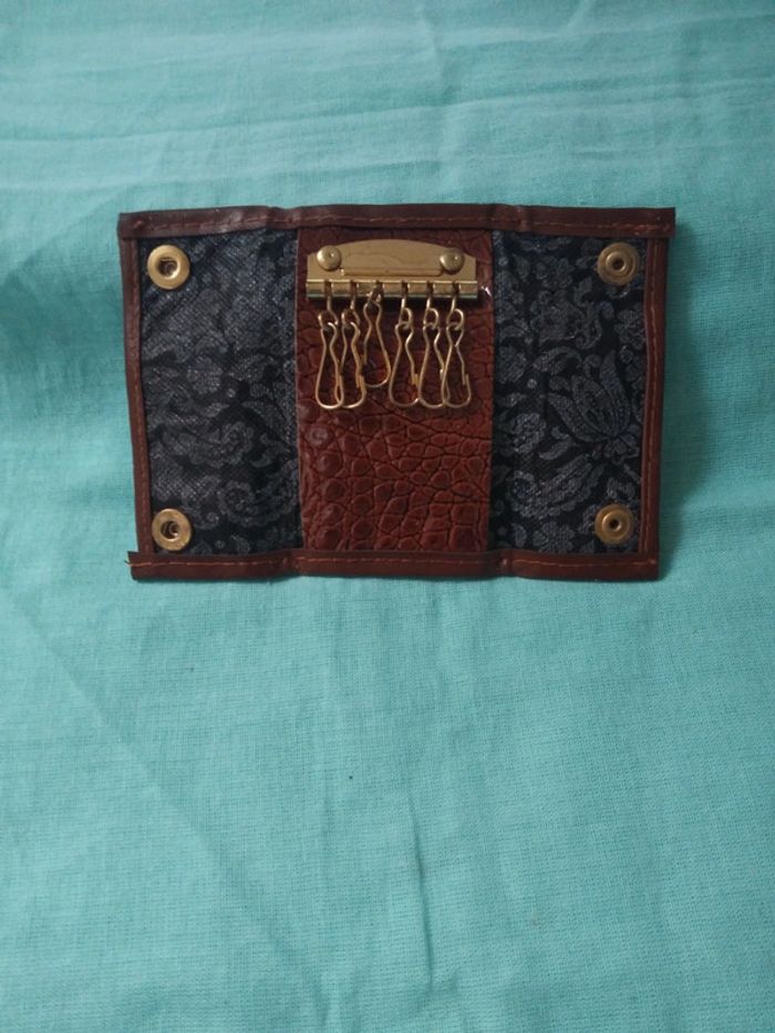 Porte-clé simili cuir - photo numéro 2