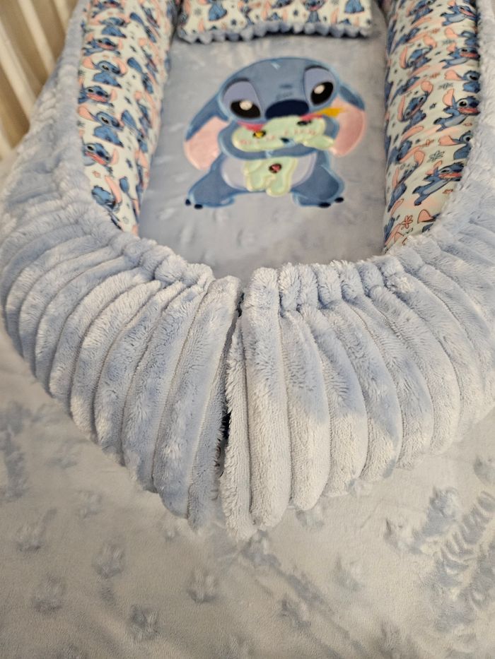 Réducteur bébé Stiche + coussin - photo numéro 9