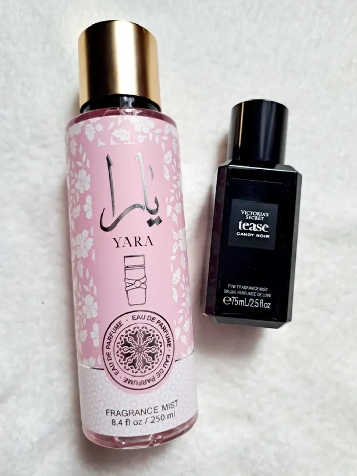 Lot de 2 Brumes corporelles parfumées neuves 
💜  Yara Lattafa et Tease Candy Noir Victoria's Secret