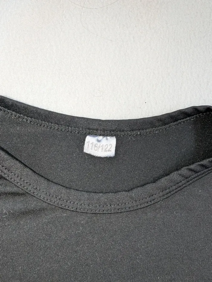 Sous pull noir 116/122 - photo numéro 3