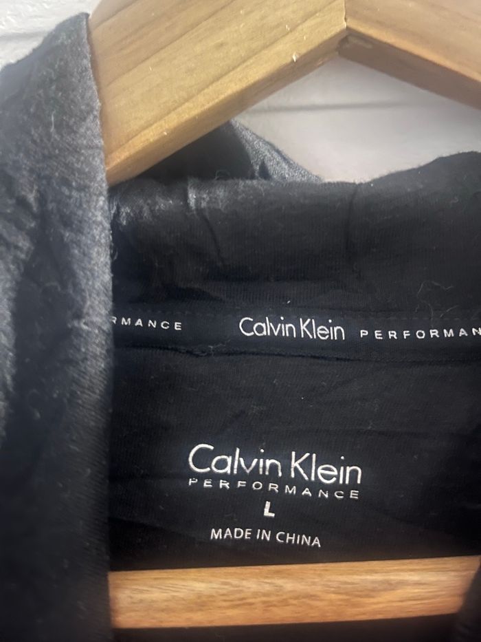 Sweat à capuche Calvin Klein T:L. - photo numéro 2