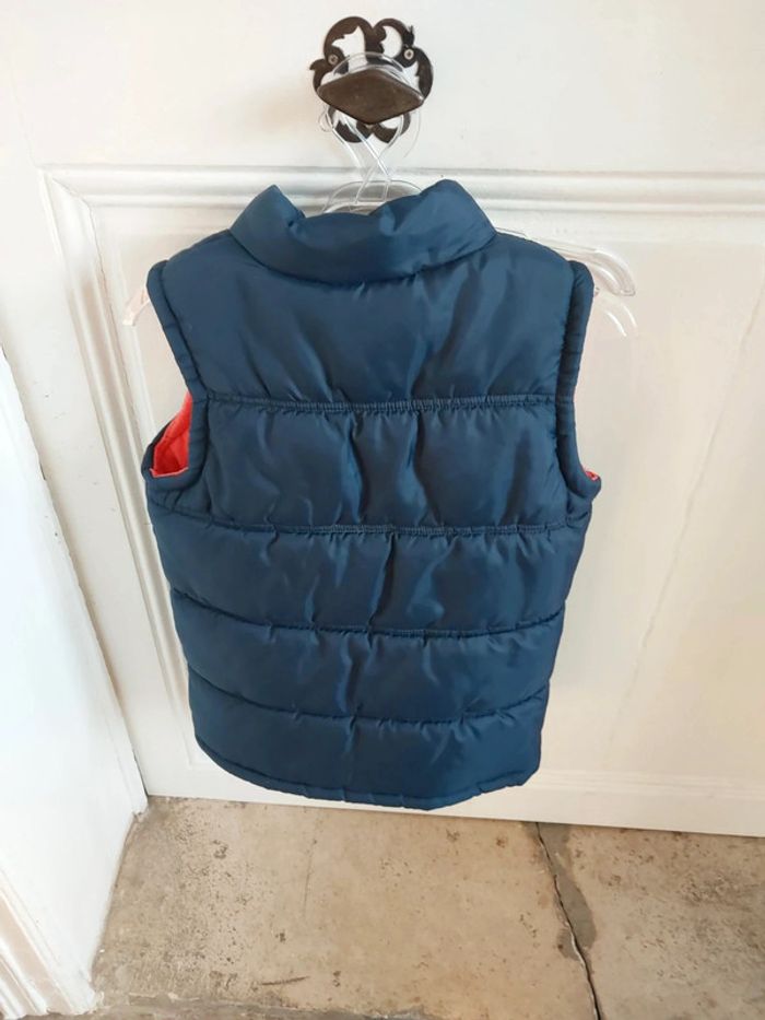 Doudoune sans manches pour fille 9/10 ans en bon état - photo numéro 2