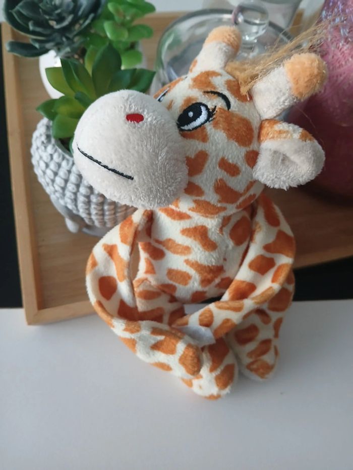 Péluche girafe à accrocher🌿🎁 - photo numéro 2