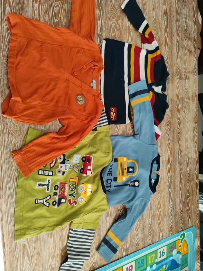 🍁 lot de 5 tee-shirts manches longues taille 12 mois 🍁