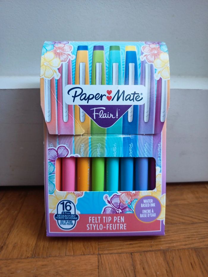 Paper mate 🌺tropical vacation