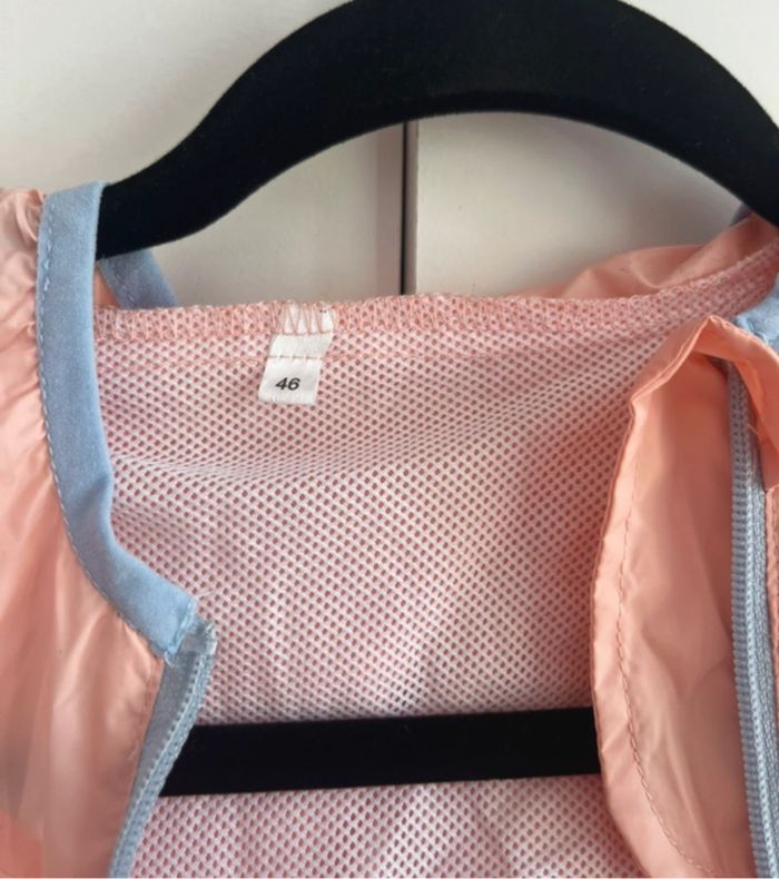 Imperméable rose - photo numéro 5