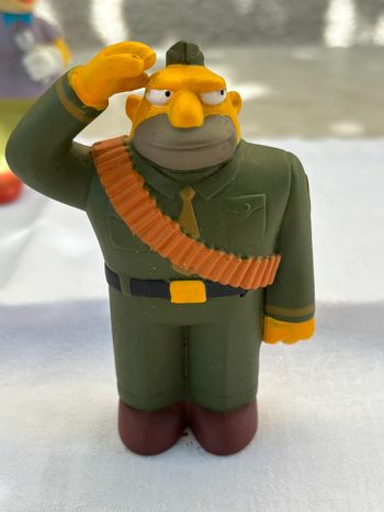 Caporal Tapedur Les Simpson