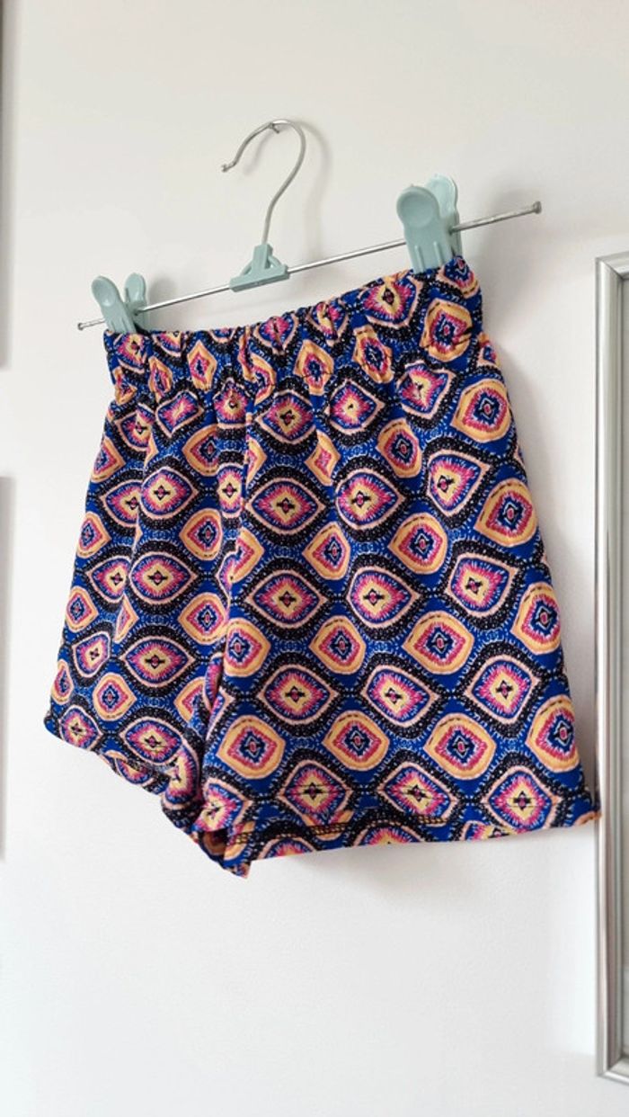 Short fluide avec motif, léger taille 3ans - photo numéro 5