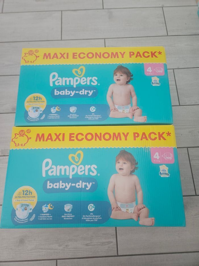 Pampers baby dry taille 4