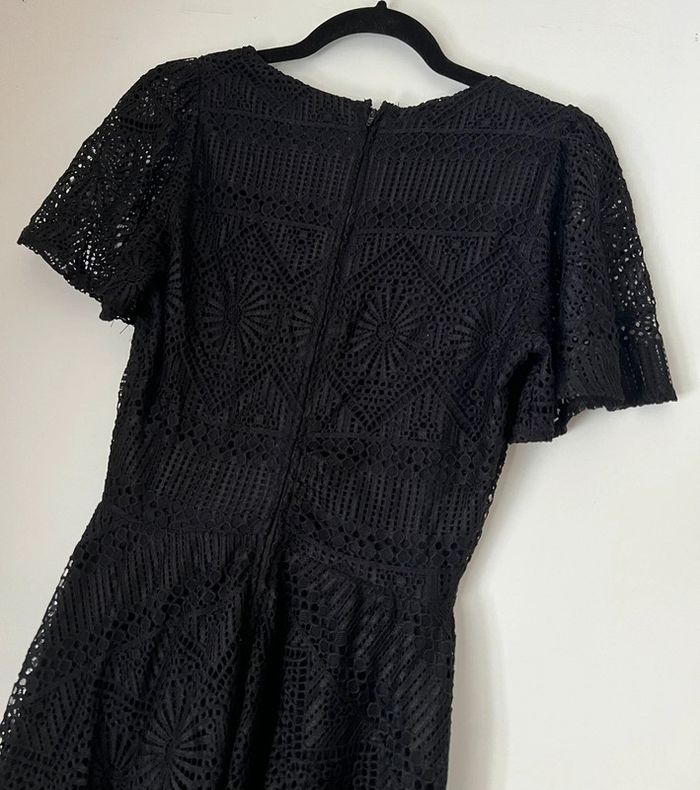 Robe brodée style patineuse taille XS-S - photo numéro 6
