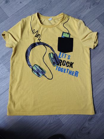 Tee shirt