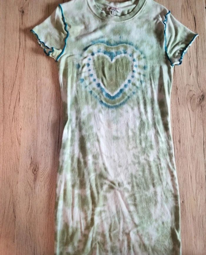 Robe tie die