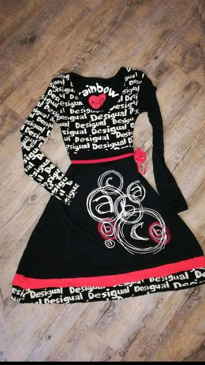 Robe  lettres