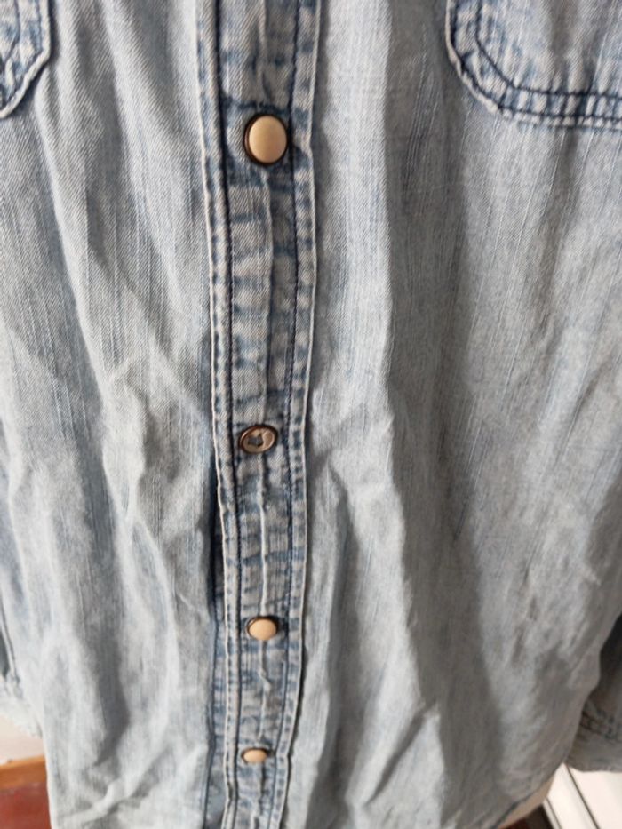 Chemise T S - photo numéro 3