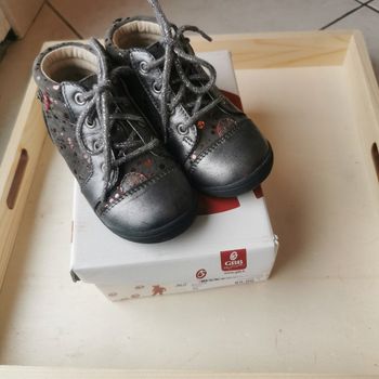 Paire de bottines GBB