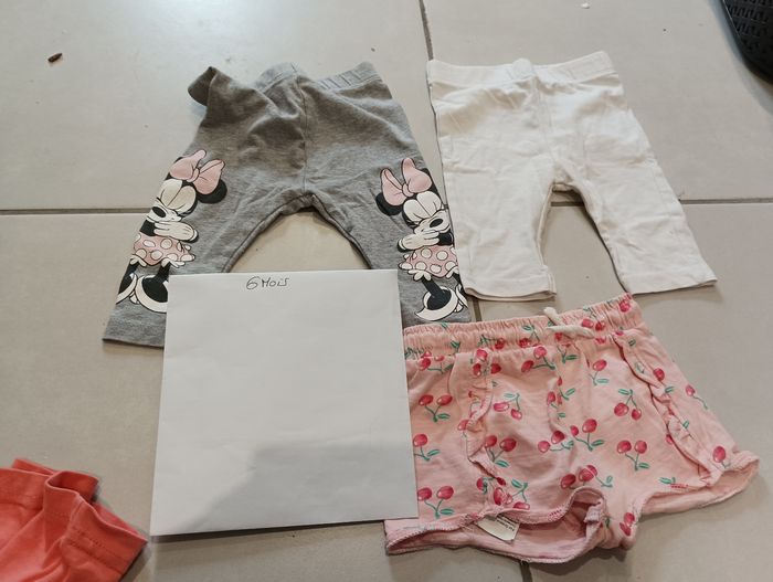 Lot de vêtements taille 6 mois fille - photo numéro 2