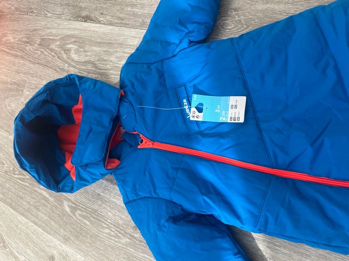 Combinaison de ski  2 ans neuve - photo numéro 2