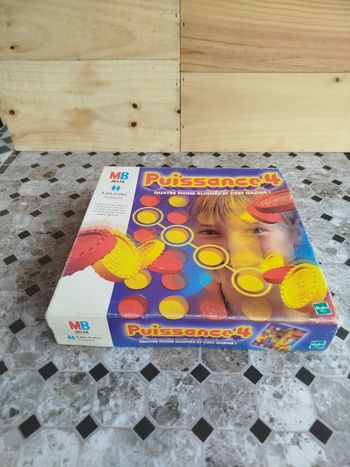 Puissance 4 quatre pions alignés et c'est gagné !