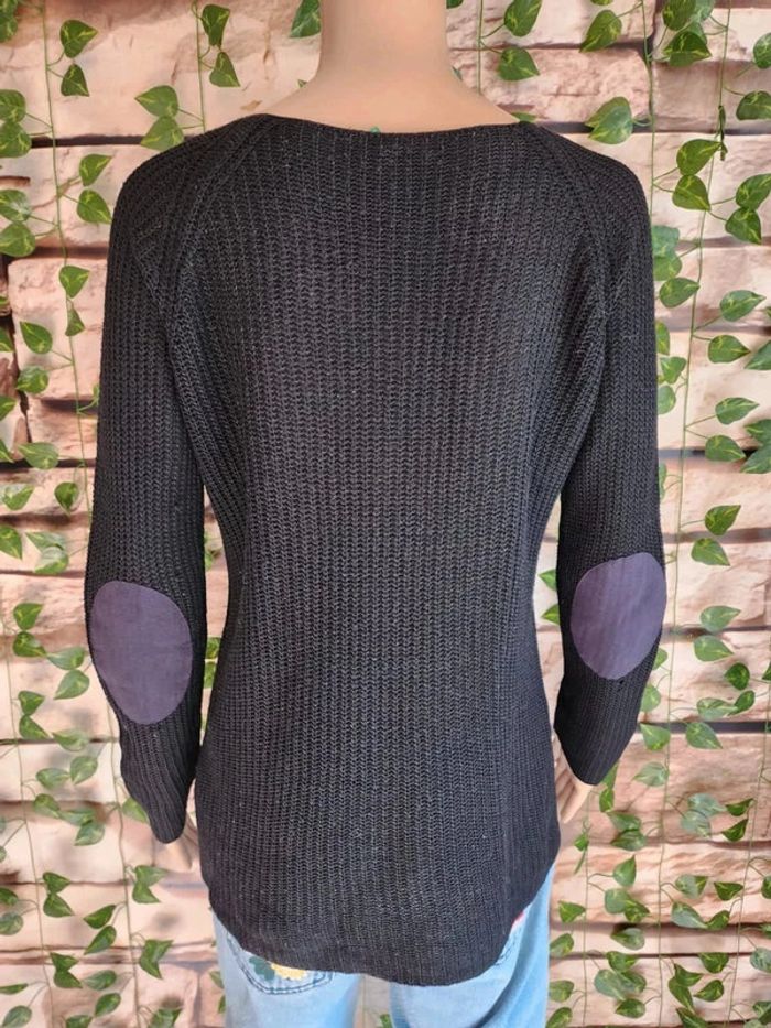 🌸Pull fin noir Benetton Taille 36🌸 - photo numéro 4