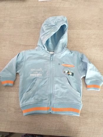 Gilet à capuche garçon 6 mois