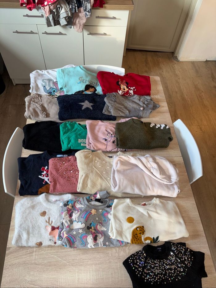 Lot vêtements fille 5 ans - photo numéro 6