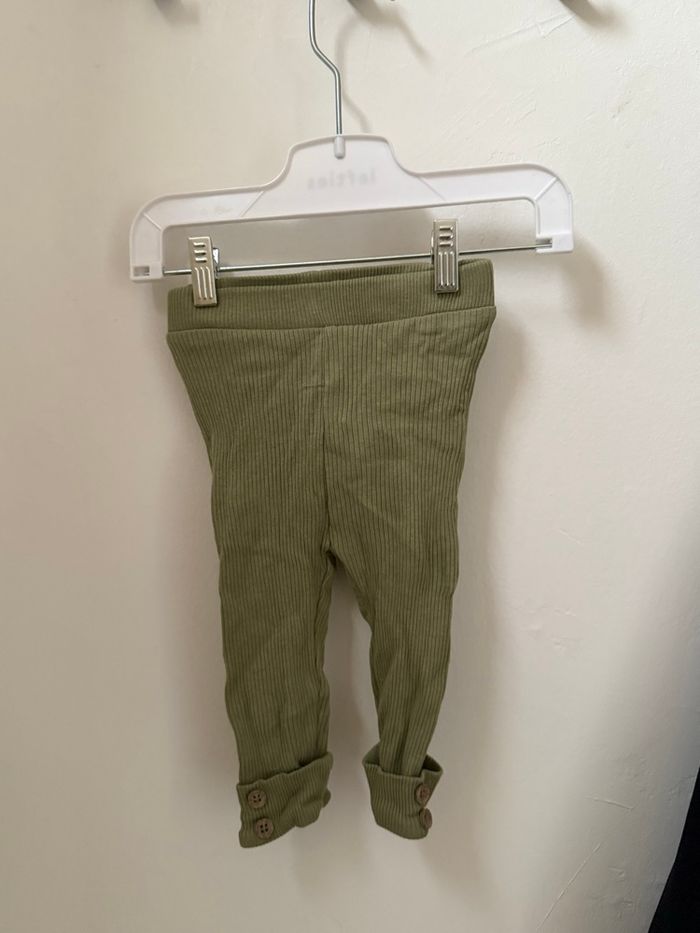 Lot pantalons - photo numéro 2